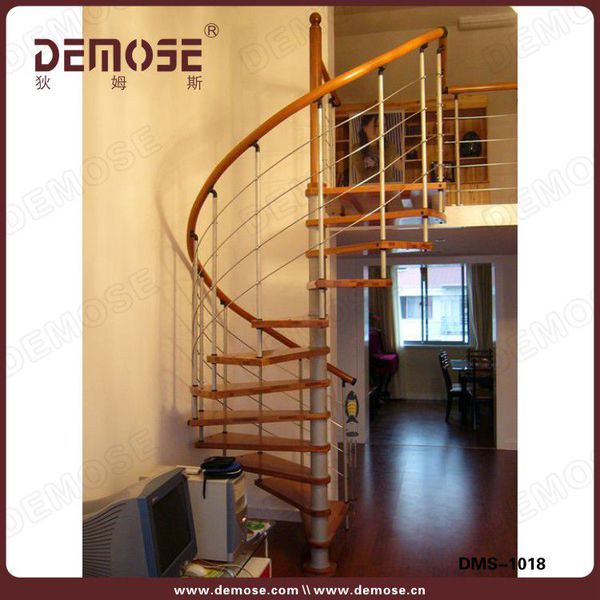 家里做一套旋轉樓梯大概要多少錢？
