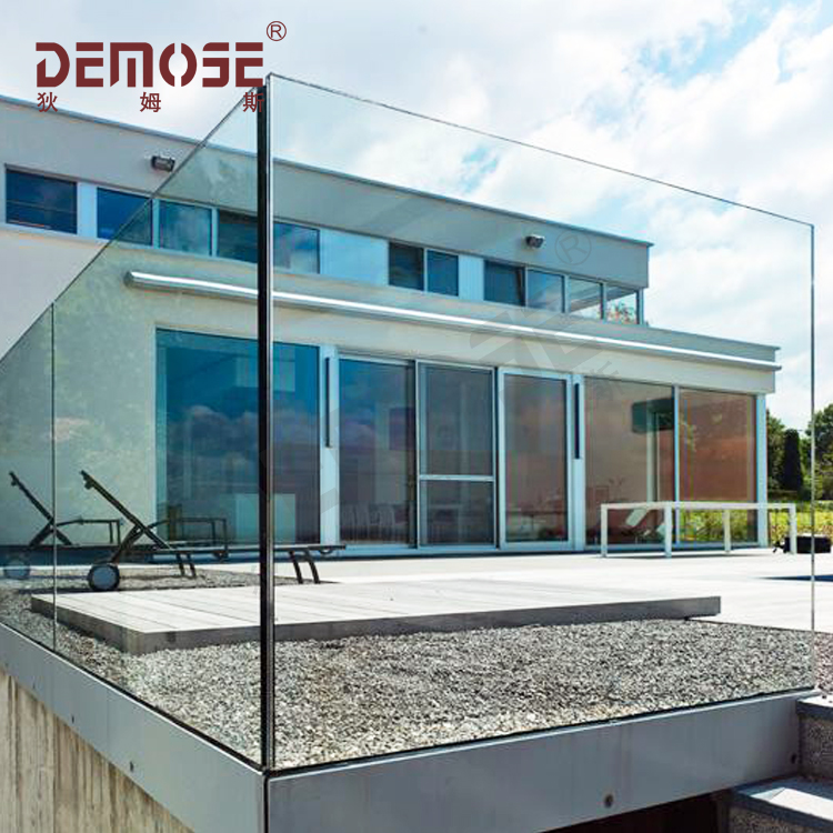 海景房陽臺欄桿