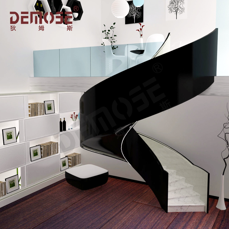 白墻搭配什么顏色的樓梯好看？