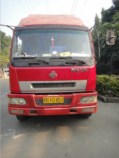 新加坡李先生8套旋轉(zhuǎn)樓梯出貨