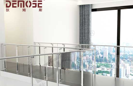 不銹鋼護(hù)欄會(huì)不會(huì)生銹腐蝕?有簡(jiǎn)約高端的風(fēng)格嗎