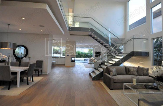 不銹鋼欄桿價格組成因素有哪些?