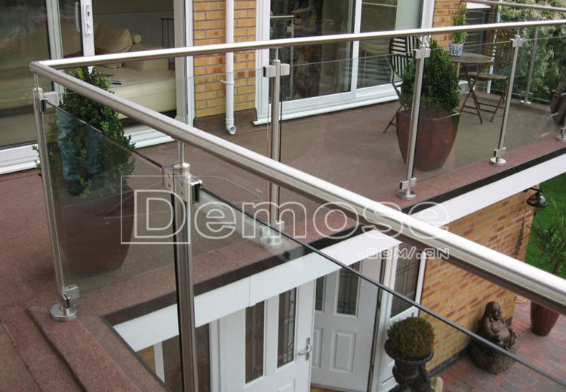 陽臺玻璃護欄設計圖片 陽臺玻璃護欄設計圖片