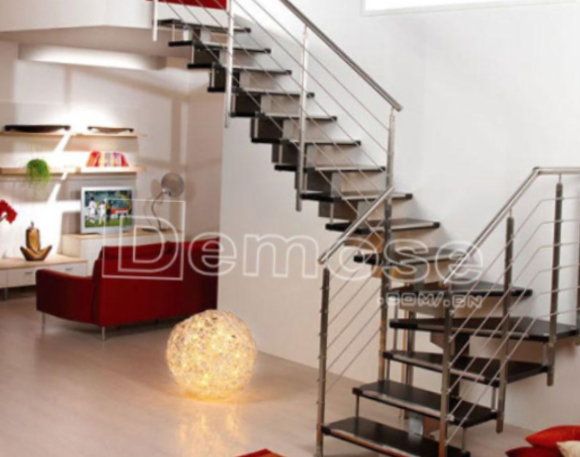 時尚與實用：室內鋼樓梯的完美融合