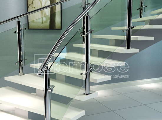 不銹鋼樓梯扶手的價(jià)格和性?xún)r(jià)比分析