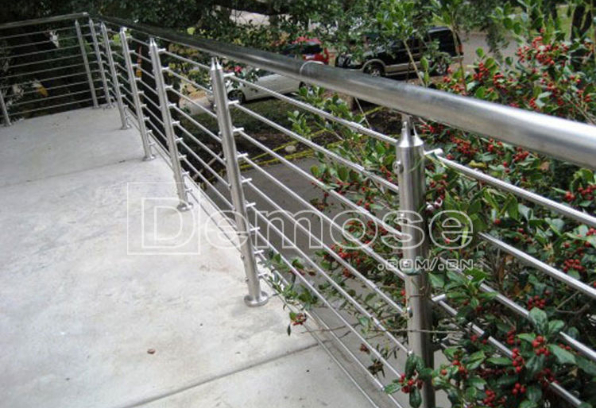 陽臺不銹鋼護欄圖片 陽臺不銹鋼護欄圖片