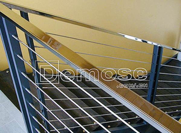 提升家居品質(zhì)，從精心設(shè)計的室內(nèi)樓梯欄桿開始