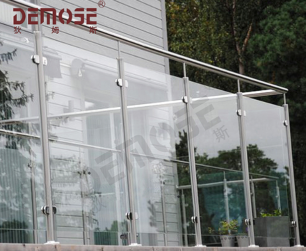 2025定制陽臺欄桿價(jià)格大揭秘