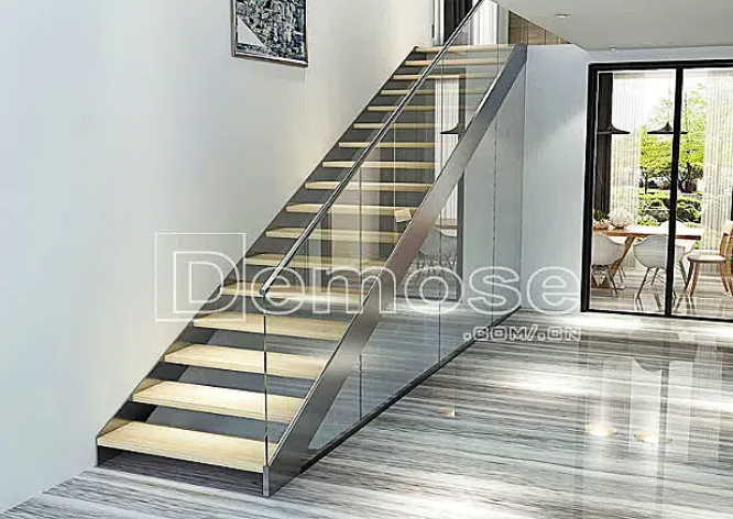 令人心動的樓梯玻璃欄桿美學(xué)