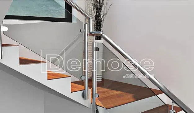 如何選擇適合別墅的樓梯扶手？